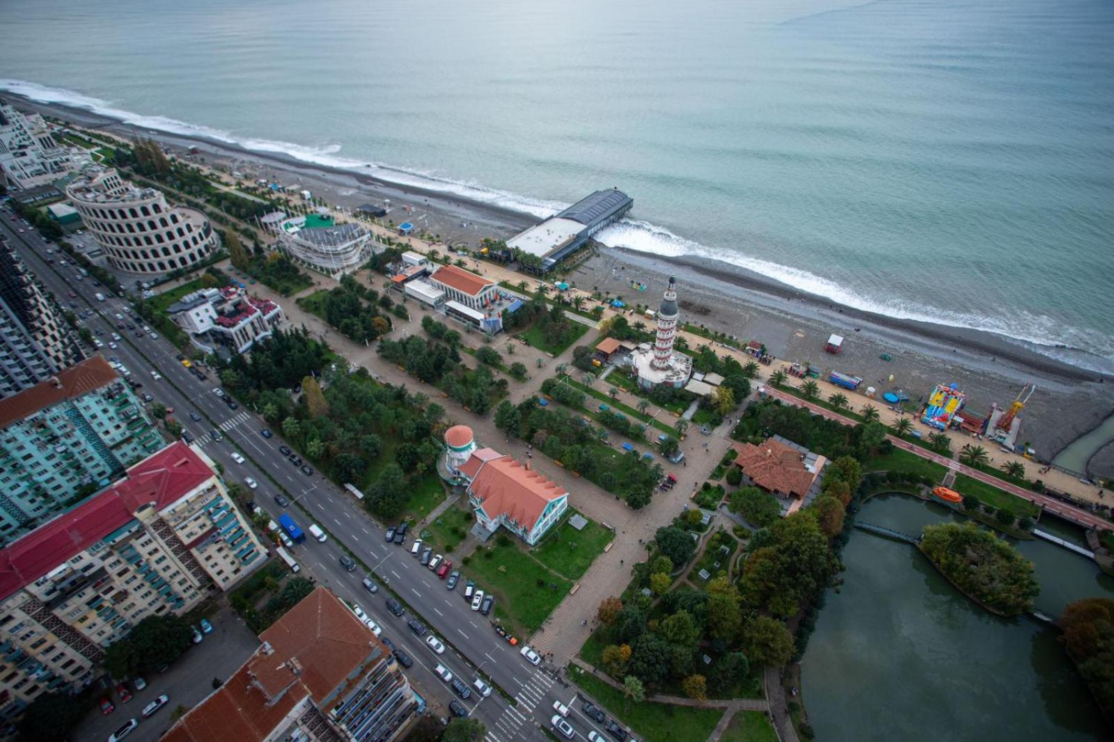 Suites Orbi City Aparthotel Batumi Exterior photo