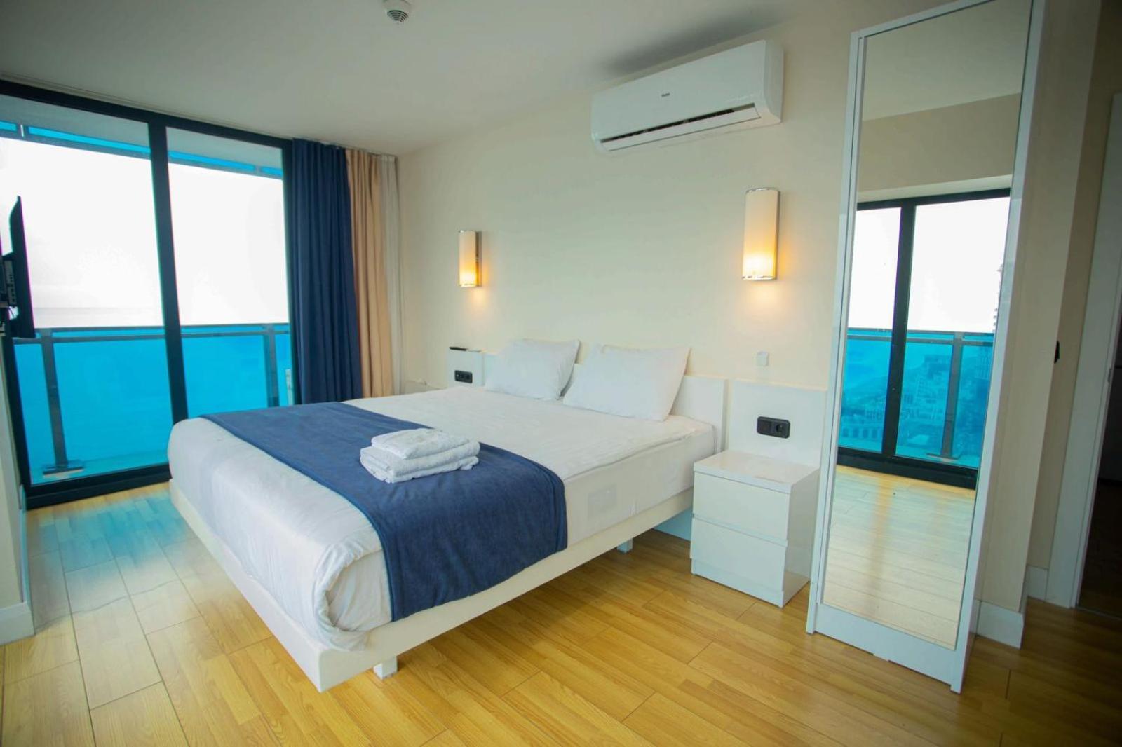 Suites Orbi City Aparthotel Batumi Exterior photo